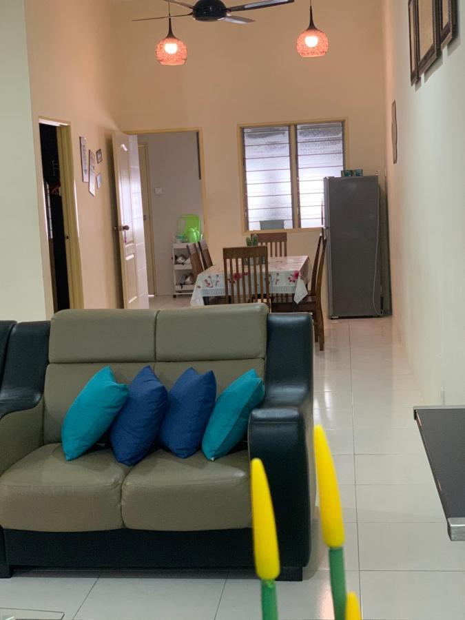 Zillqayyim Homestay Seri Iskandar Exteriör bild